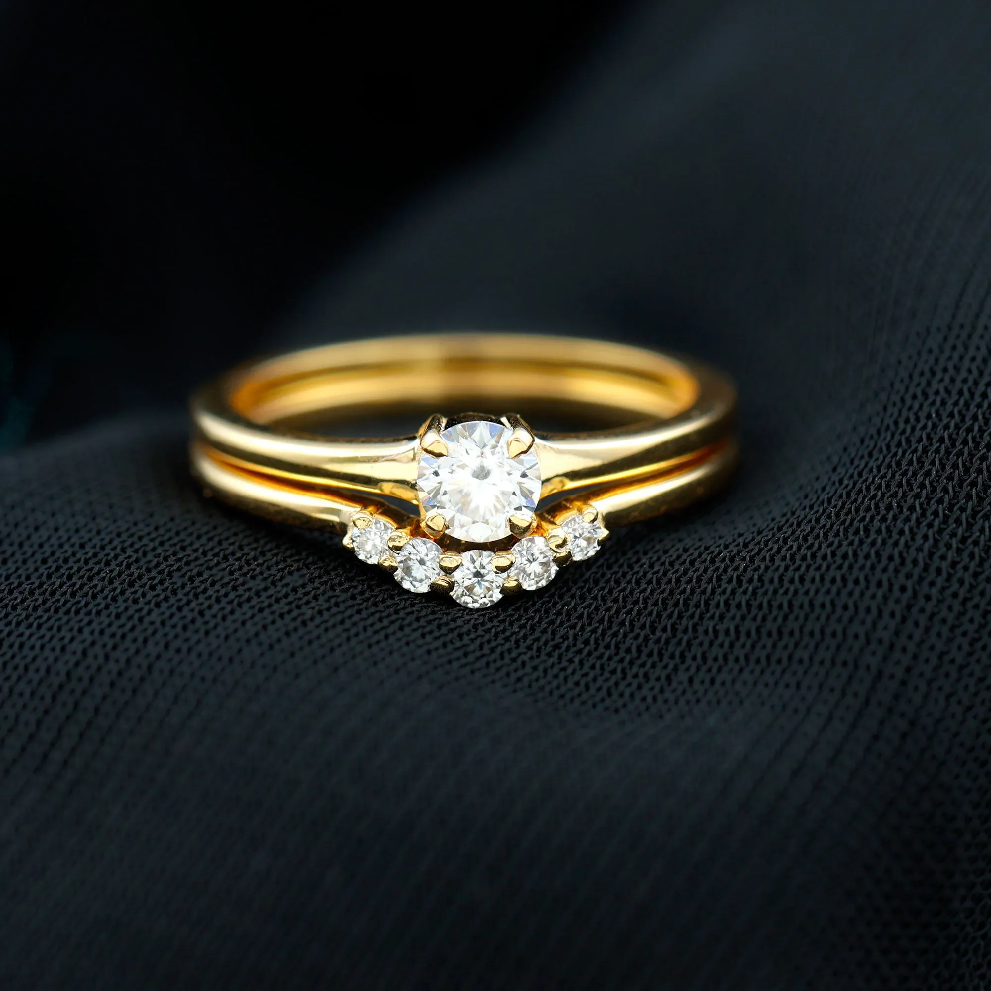 1/2 CT Round Moissanite Minimal Solitaire Ring with Curved Band in Gold