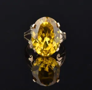 14K Gold Vintage Yellow Sapphire Ring