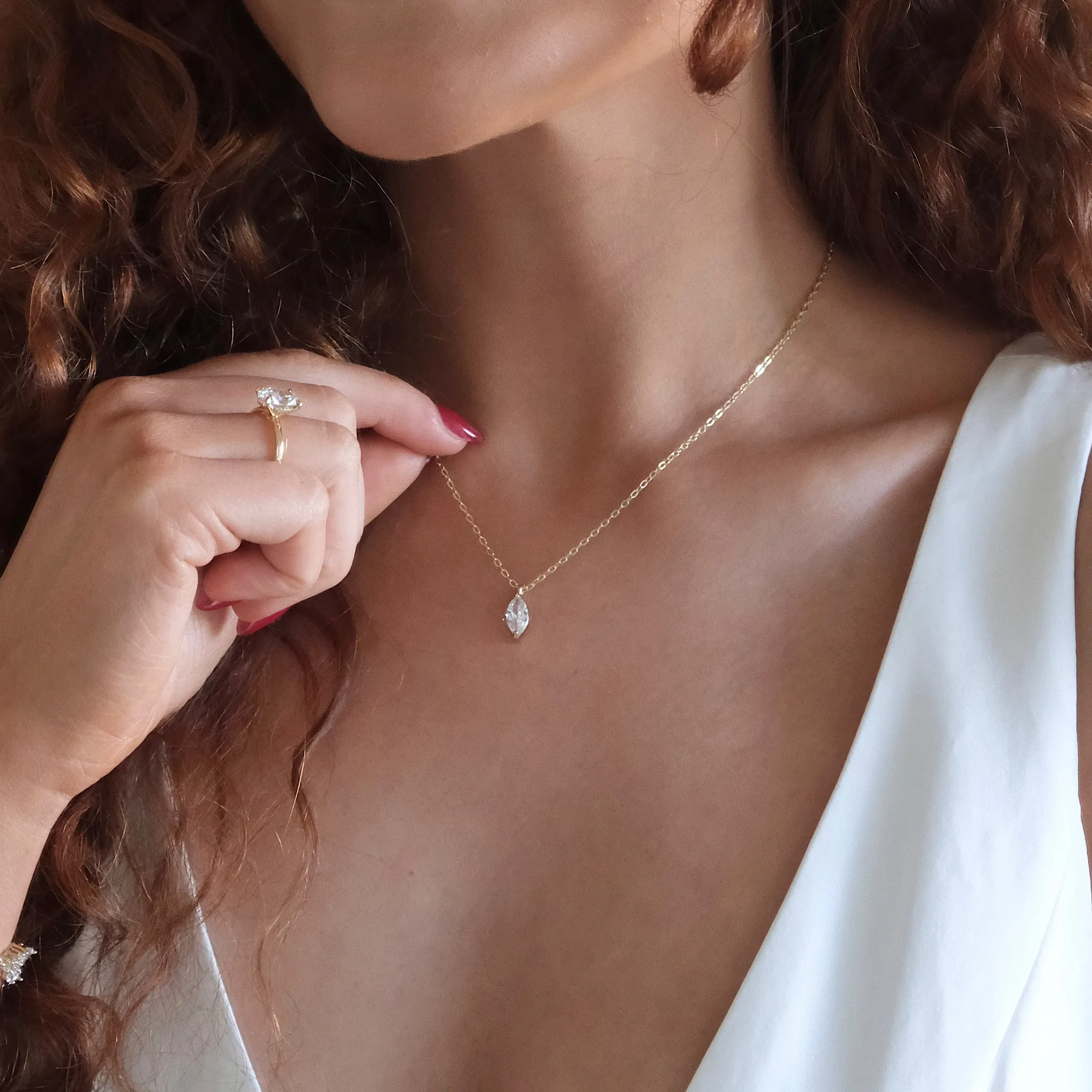 Birdie Necklace
