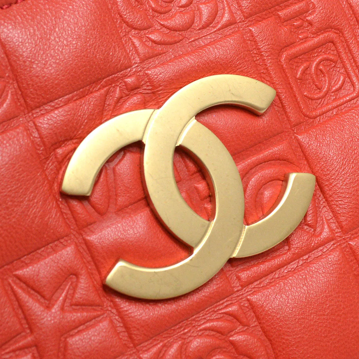 CHANEL 2003-2004 Icon Handbag Coral Pink Lambskin 15713