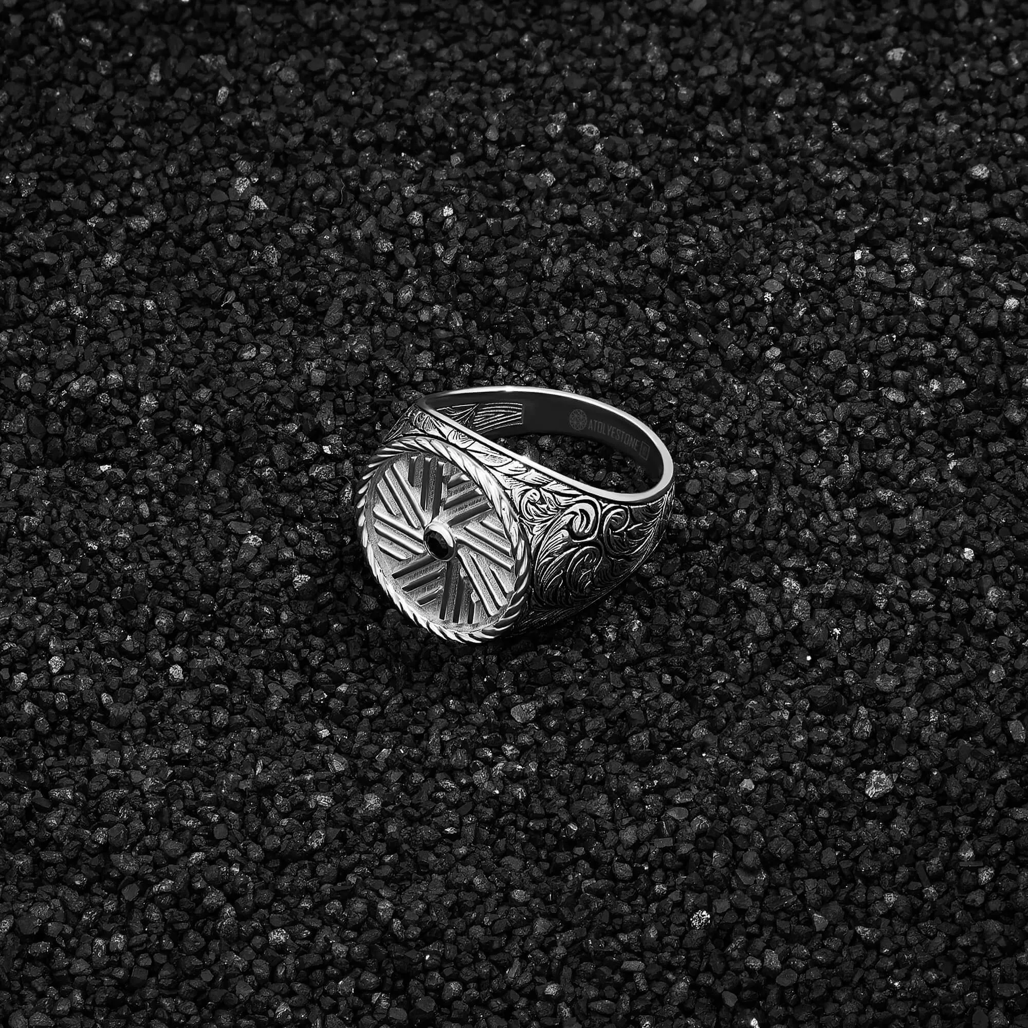 Classic Millstone Signet Ring in Gold