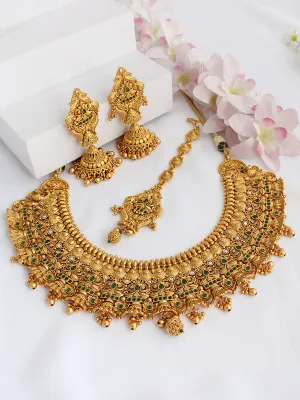 Deveshi Necklace Set