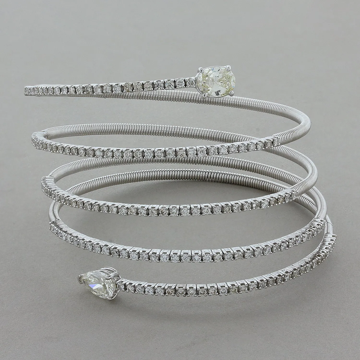Diamond Gold Coiled Stretch Bracelet