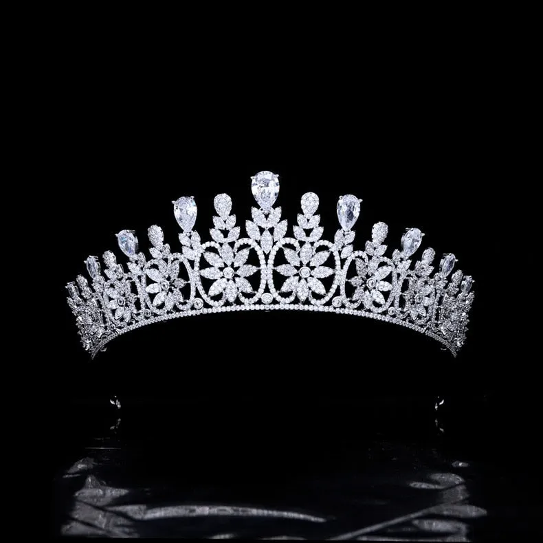 Flower Wedding Tiara,Zirconia Tiaras Diadem for Bride,Prom,Party,Gatherings Head Accessories,Hair Accessories for Women