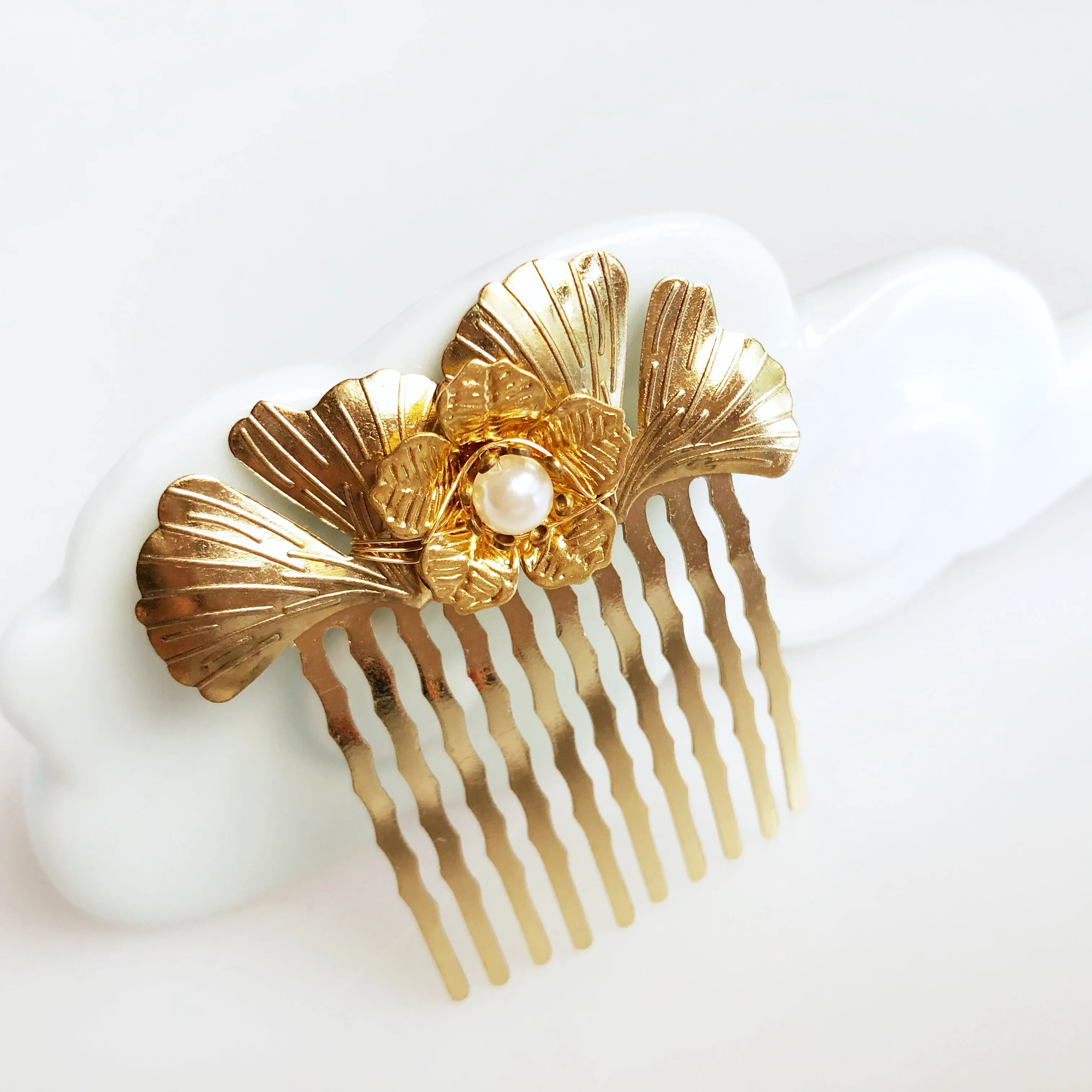 Gold Ginkgo Hair Comb