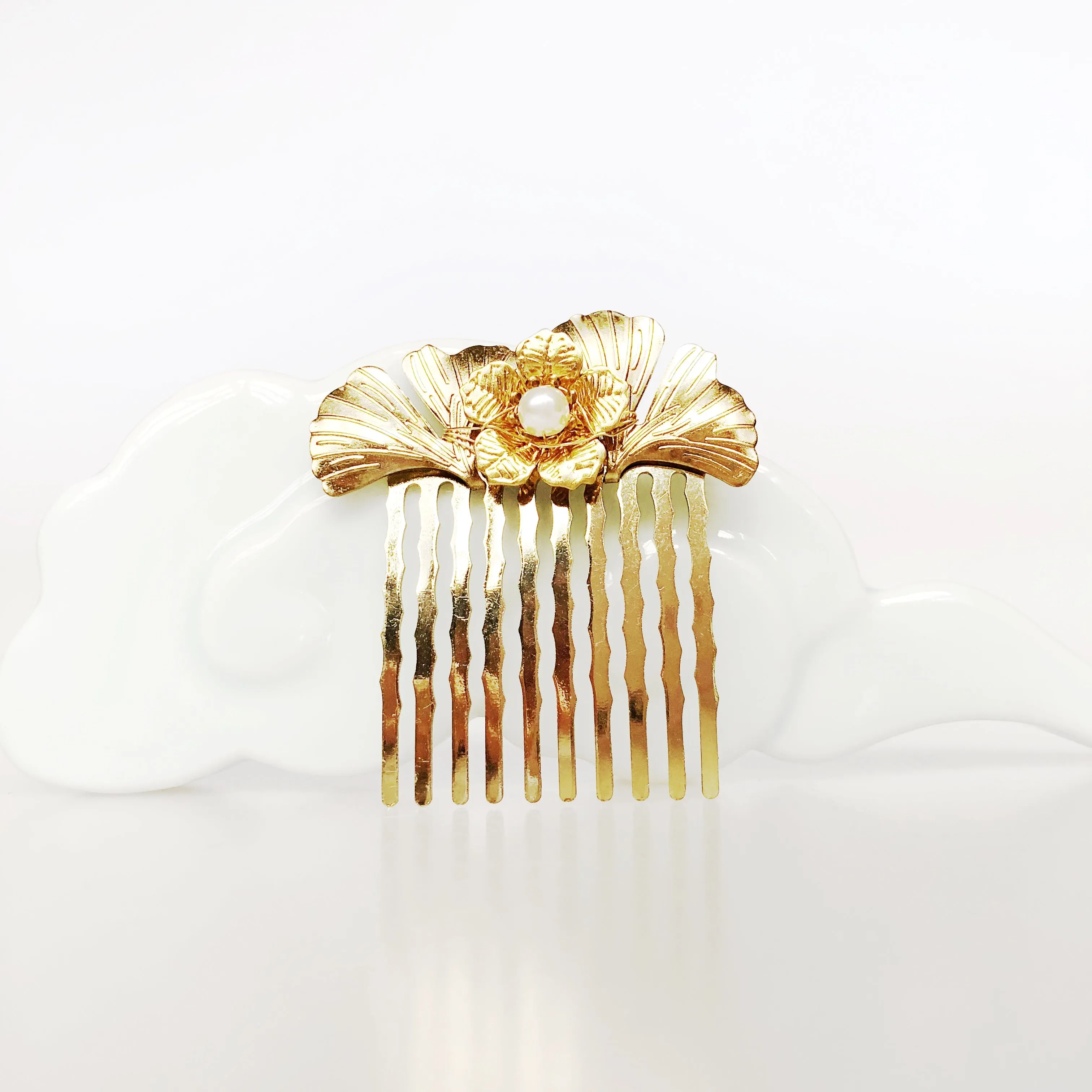 Gold Ginkgo Hair Comb