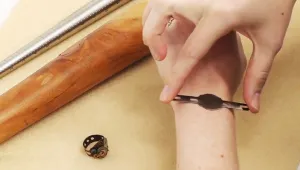 How to Use the Vintaj Regal Ring Bracelet Blank