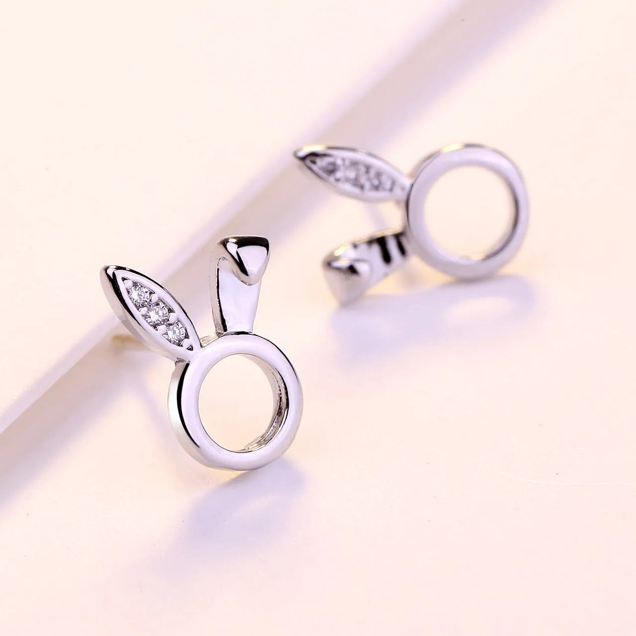 Korean Version Of Small  Diamond Studded Zircon Silver Earrings