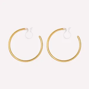 MEDIUM HOOP CLIP-ON EARRINGS IN GOLD