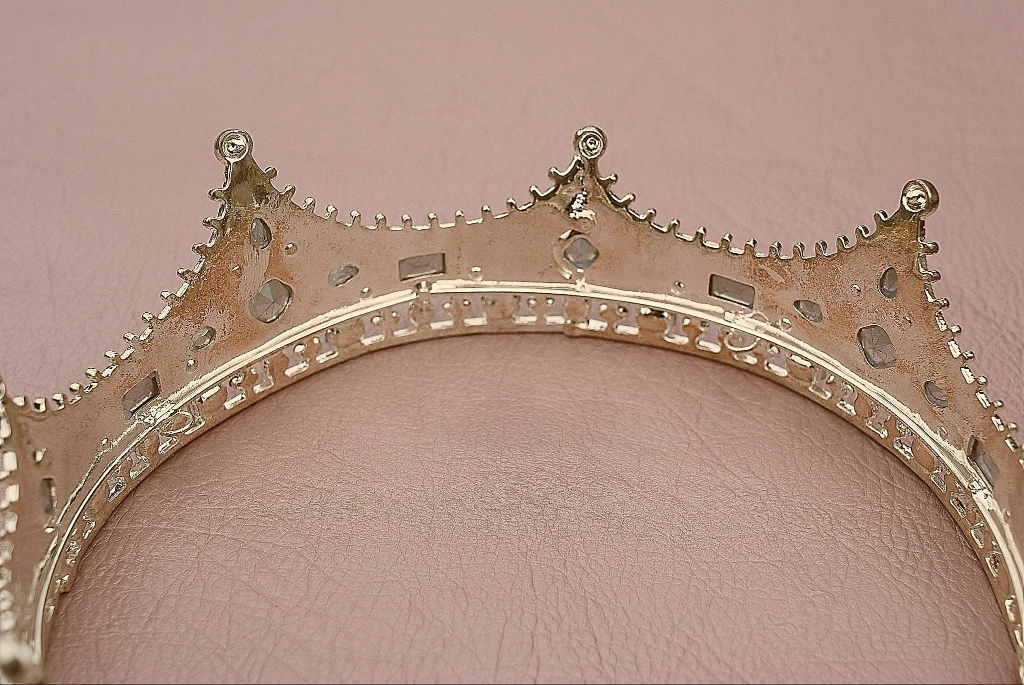 Pearl Crown