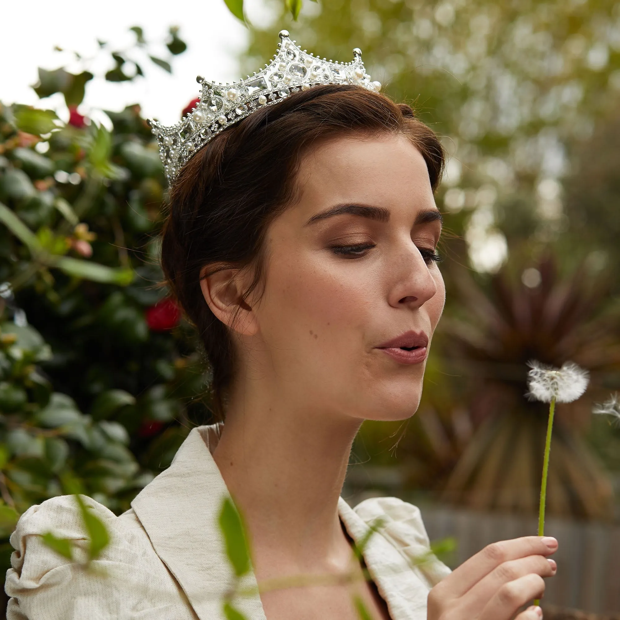 Pearl Crown