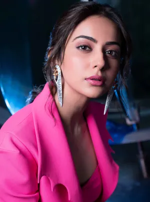 Rakul Preet Singh Wearing Gavi Spicule Earring In Zebra Enamel Finish