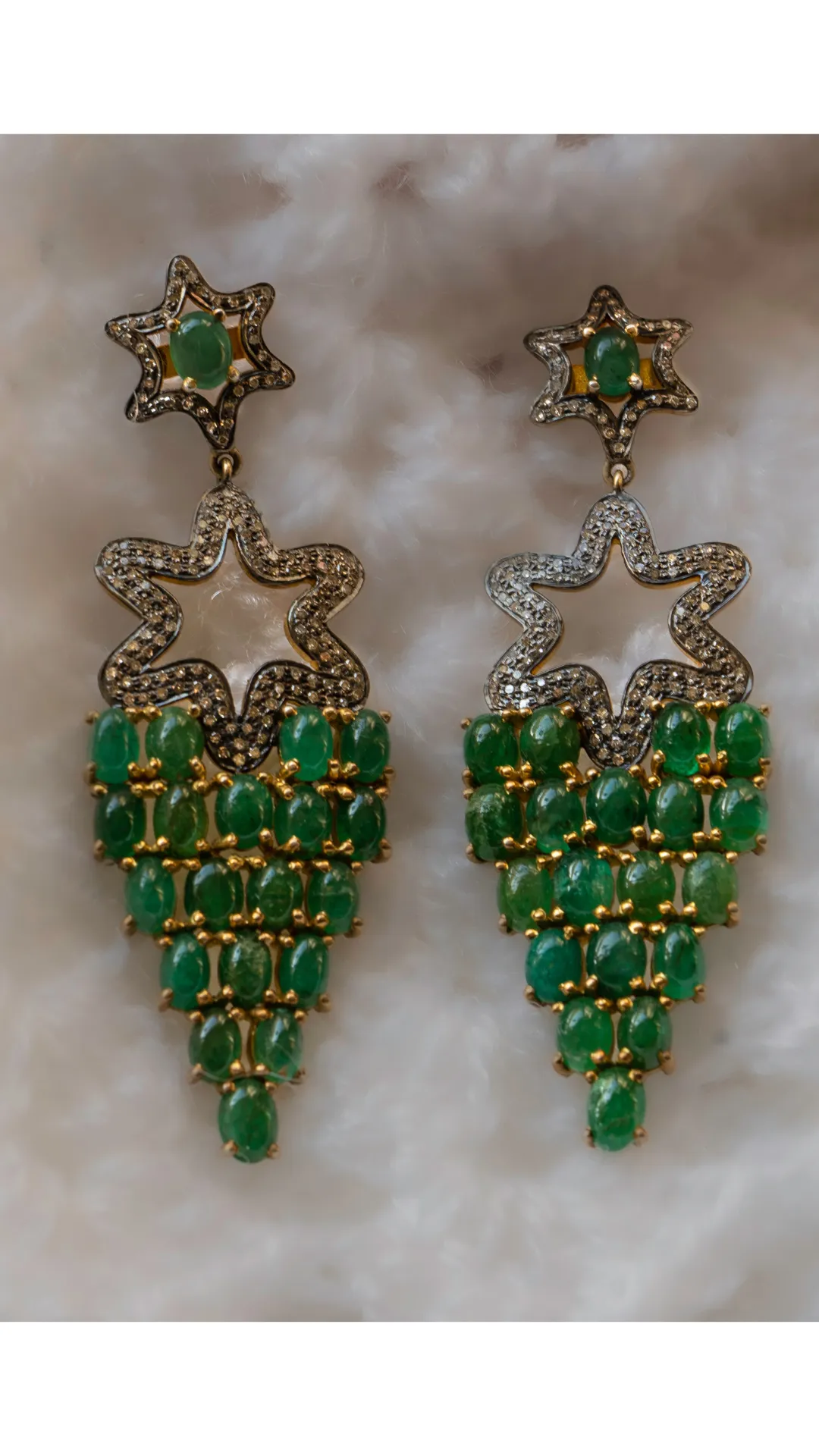 Star Emerald Earrings