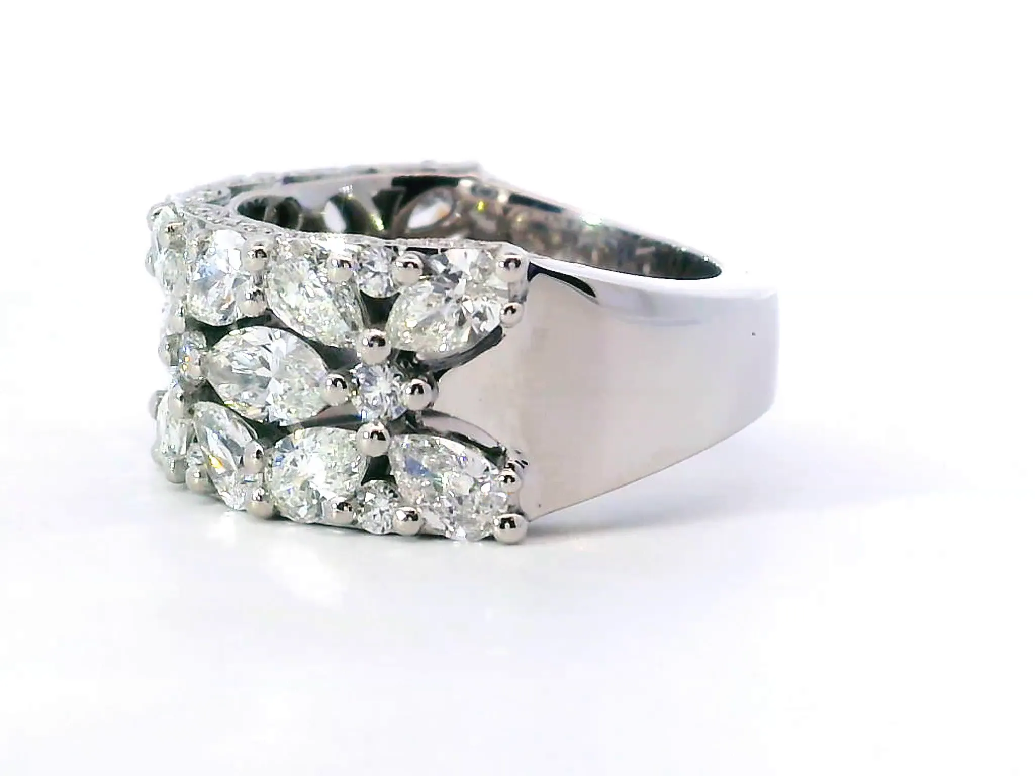TACORI East West Marquise and Pear Mosaic Band