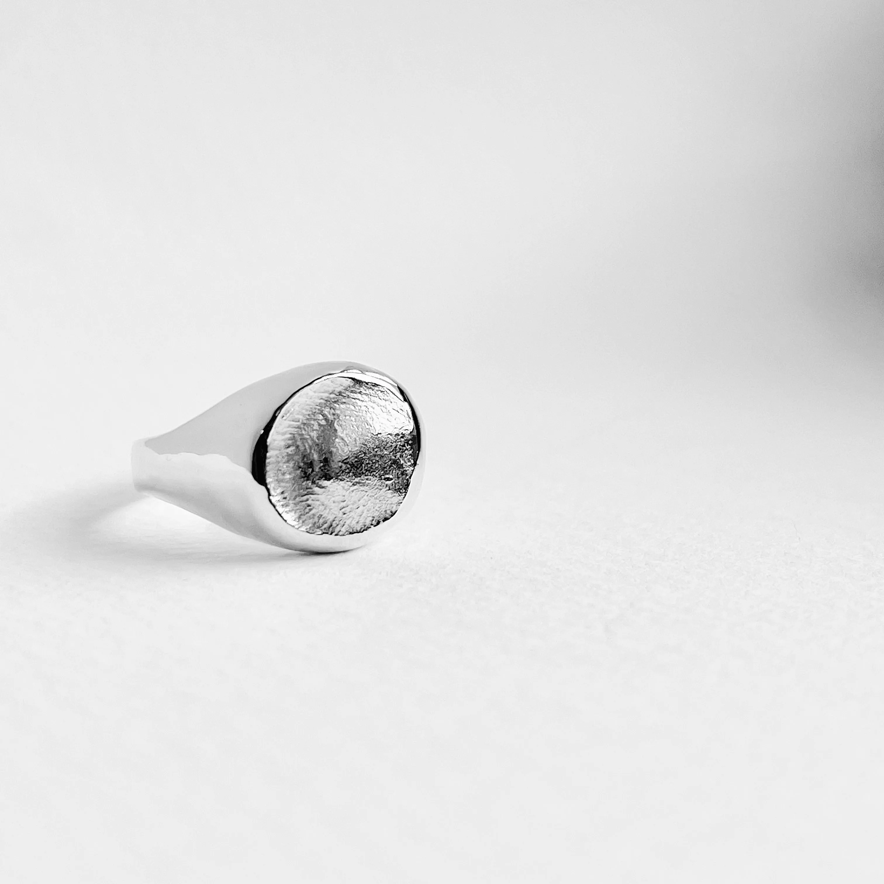 the impression classic signet - sterling silver