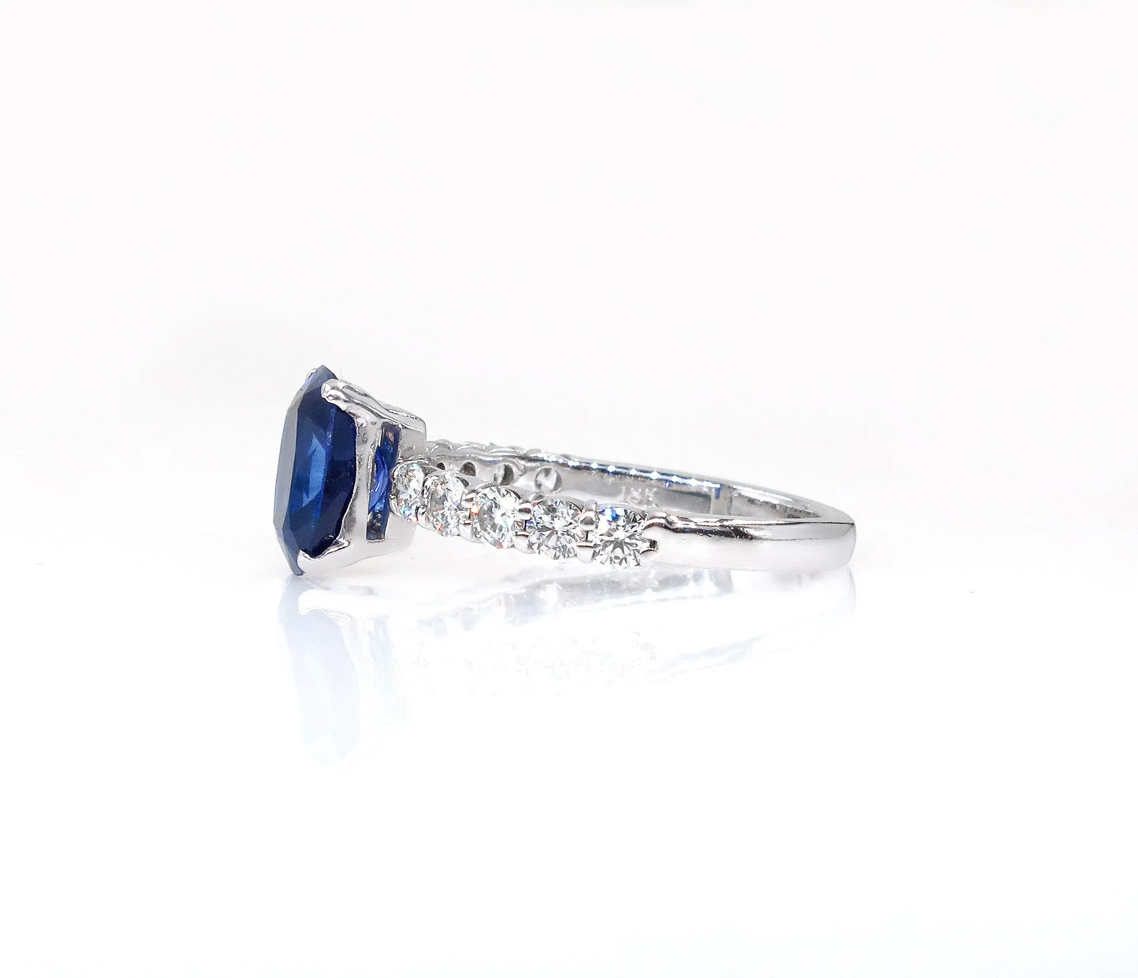 Vintage Estate GIA 2.82ct Synthetic SAPPHIRE Diamonds Engagement Wedding 18k Ring