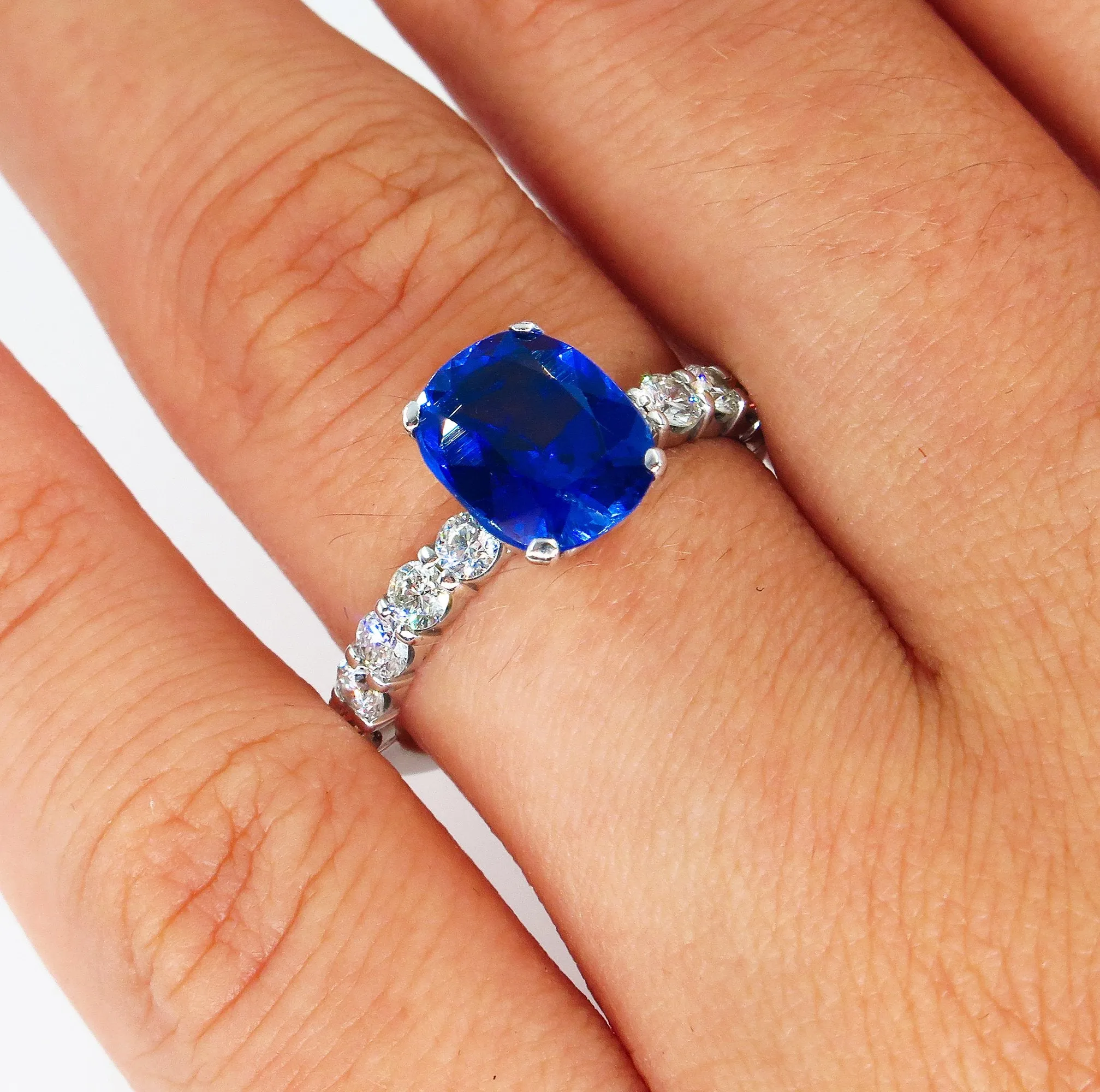 Vintage Estate GIA 2.82ct Synthetic SAPPHIRE Diamonds Engagement Wedding 18k Ring