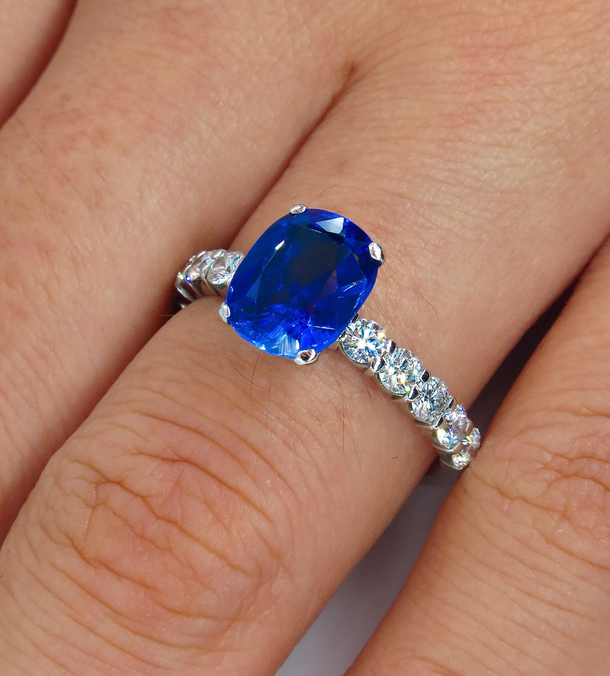 Vintage Estate GIA 2.82ct Synthetic SAPPHIRE Diamonds Engagement Wedding 18k Ring